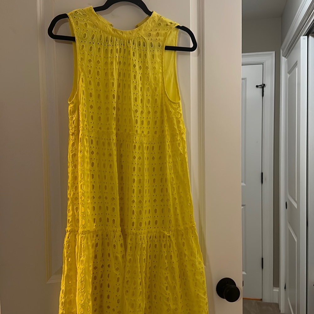 Lillly Pulitzer yellow eyelet dress small nwot- on sale ON SALE